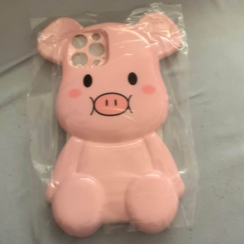 THE CUTEST PIGGY IPHONE 12 PRO CASE COVER